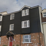 2 Bedrooms Flat -Red Lion Court